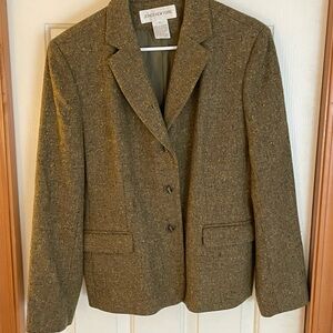 Jones New York green tweed style blazer size 14